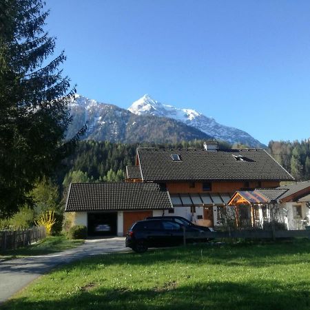 Haus Der Sonne Apartment Kotschach-Mauthen Екстериор снимка