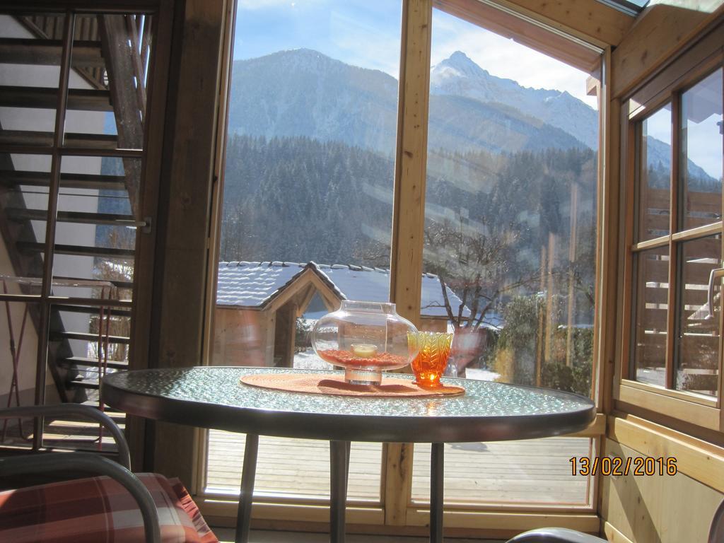 Haus Der Sonne Apartment Kotschach-Mauthen Екстериор снимка